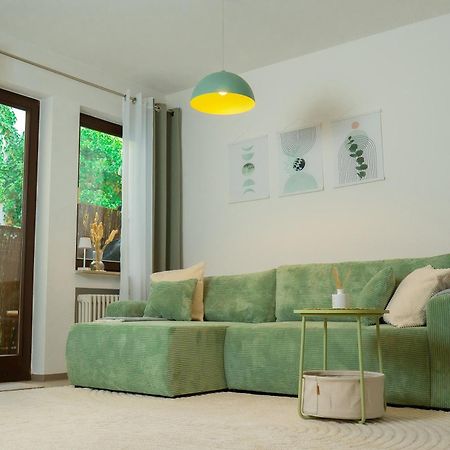 Einzigartiges Scandi Apartment - Innenstadt Mit Parkplatz, Balkon & Wlan - Perfekt Fuer Radfahrer Рідлінген Екстер'єр фото